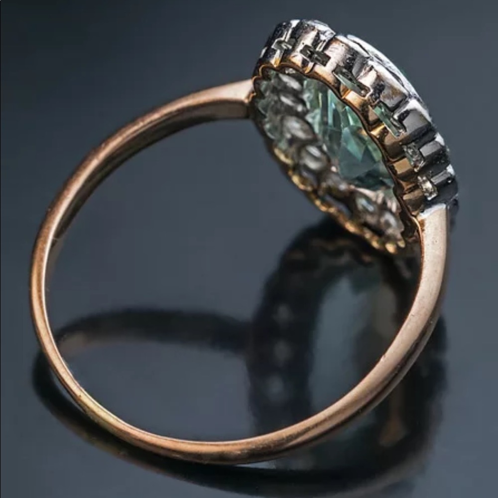 New Women’s Sea Blue Sapphire Ring - Picture 2 of 3